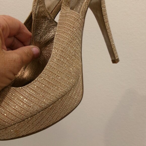 Adrianna Papell Shimmery Sparkly Gold Stiletto Heels Shoes Slingback Peep Toe 8 - Picture 16 of 16